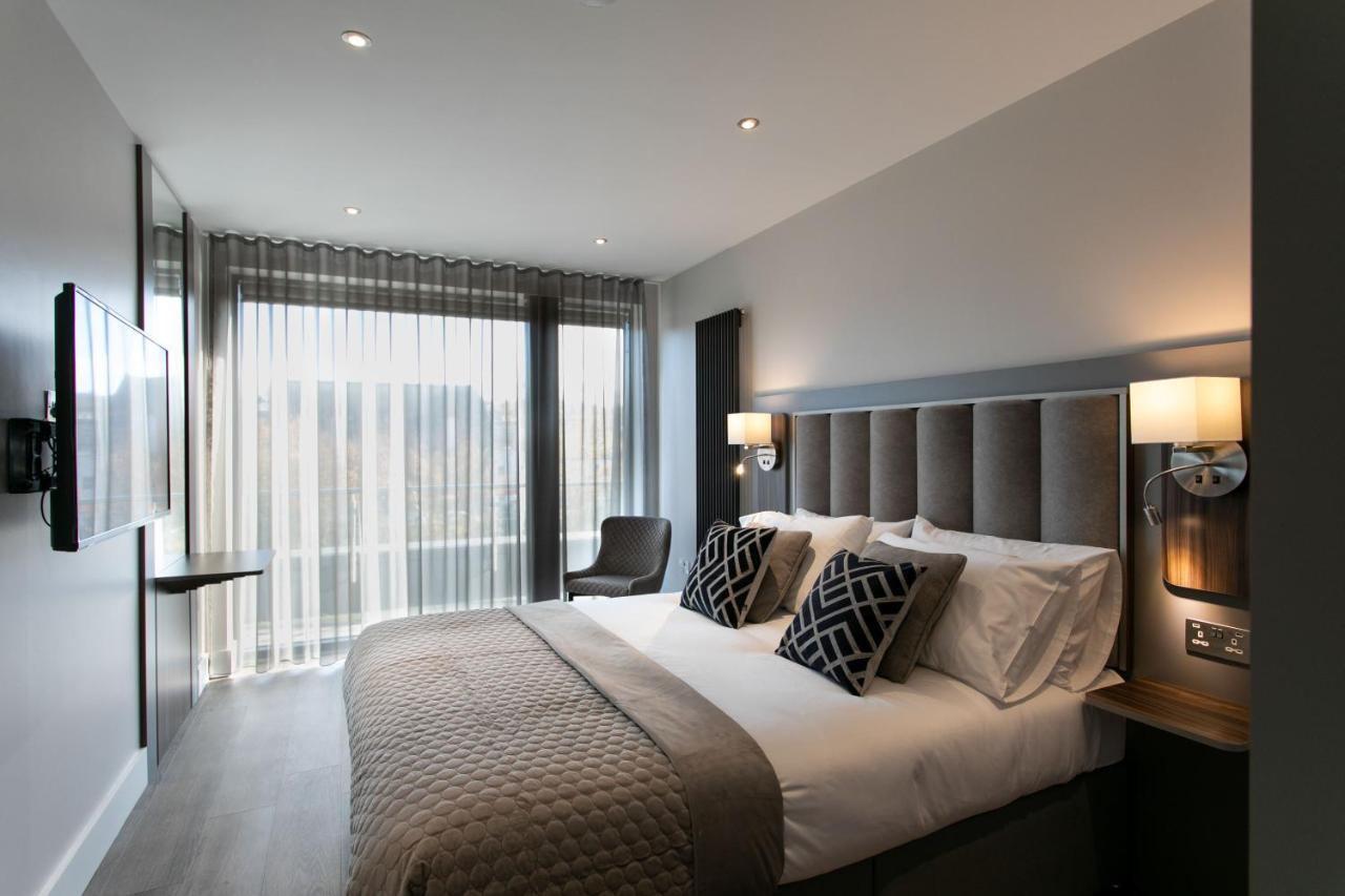 Custom House Apartments Ньюри Экстерьер фото