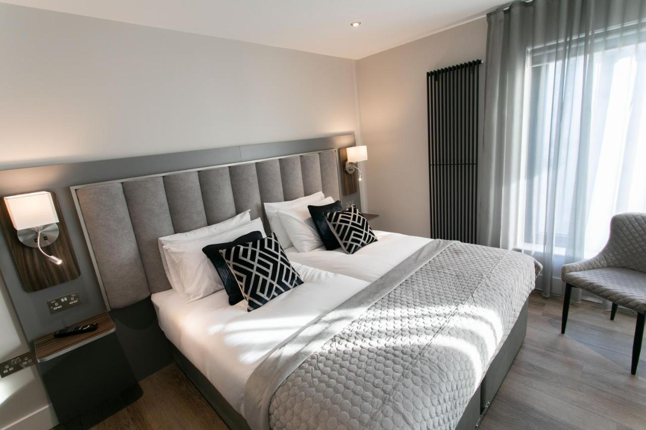 Custom House Apartments Ньюри Экстерьер фото